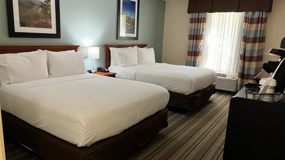 White Pine Lodge Main image