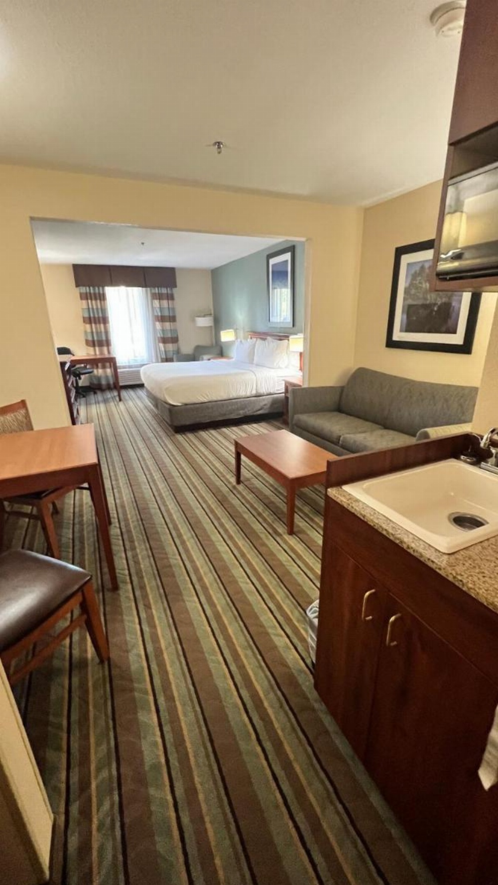 White Pine Lodge Image 6